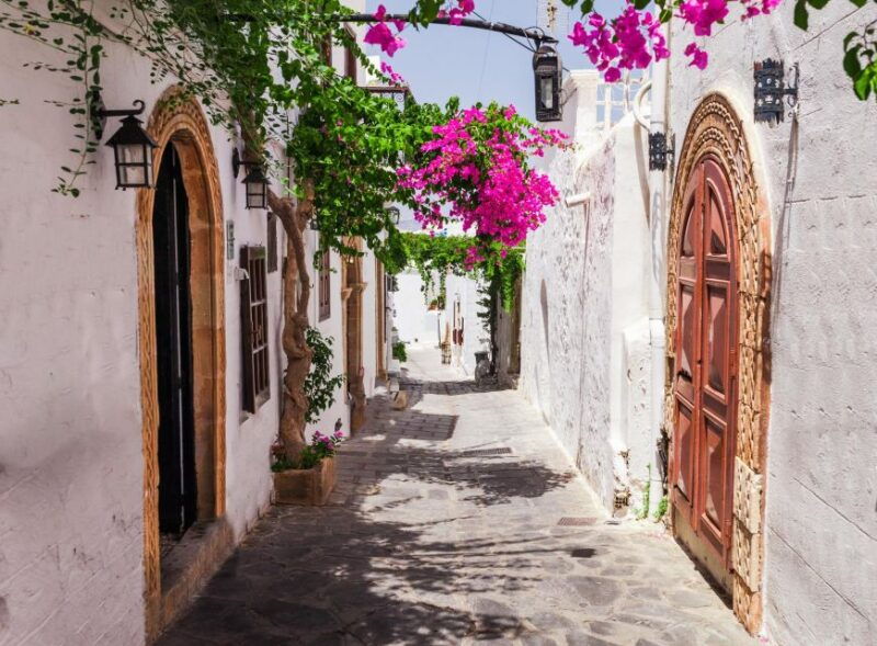medieval-city-lindos-full-day-private-tour