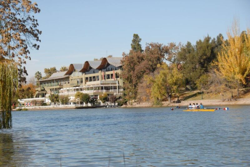 mendoza-half-day-sightseeing-city-tour