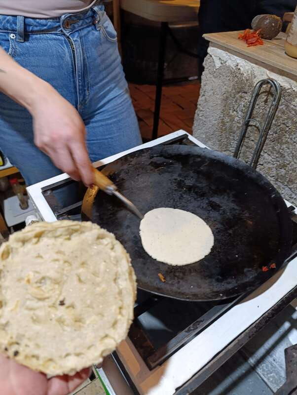 mexican-snacks-class-sopes-quesadillas-direct-to-your-stay