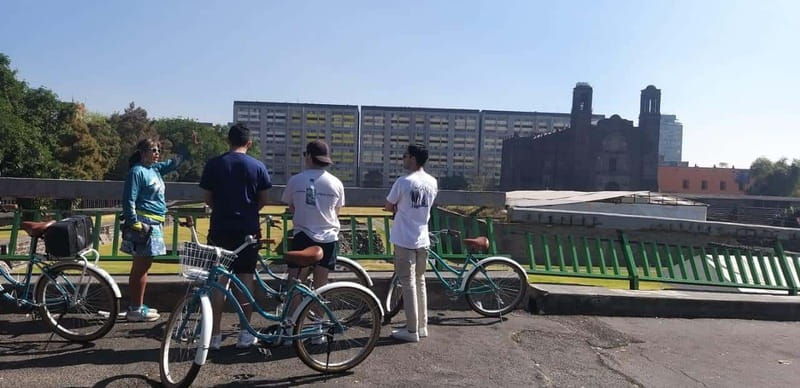 mexio-city-art-naco-murals-street-art-bike-tour