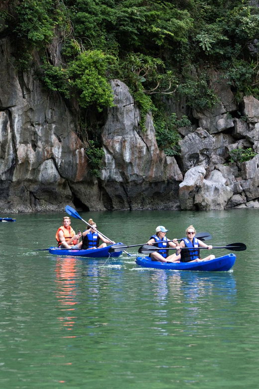mila-cruise-2d1n-tour-on-halong-bay