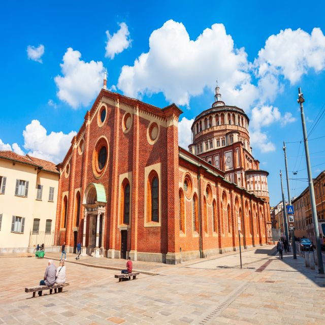milan-old-town-and-top-attractions-private-tour-by-car