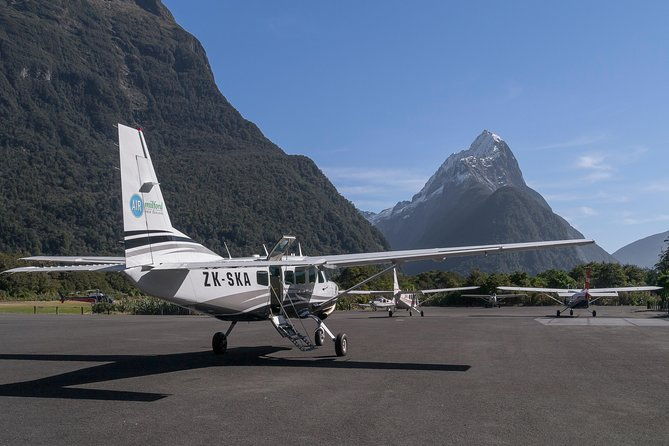 Milford Sound Overhead Flight with Landing from Queenstown - The Sum Up