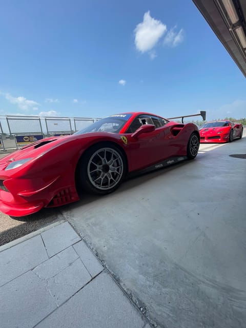 modena-ferrari-488-challenge-pilot-driving-experience