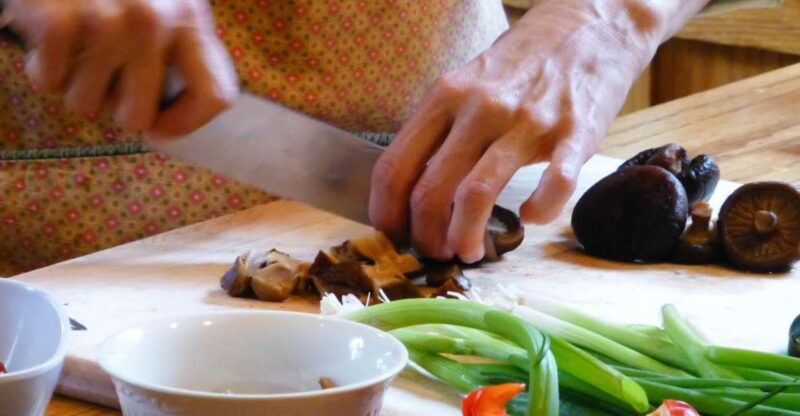 momo-or-dal-bhat-cooking-class-at-aama-kitchen-in-pokhara
