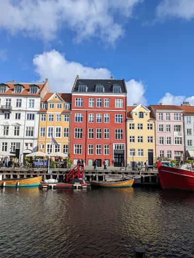 mop-in-the-heart-of-copenhagen-private-guided-tour-in-french