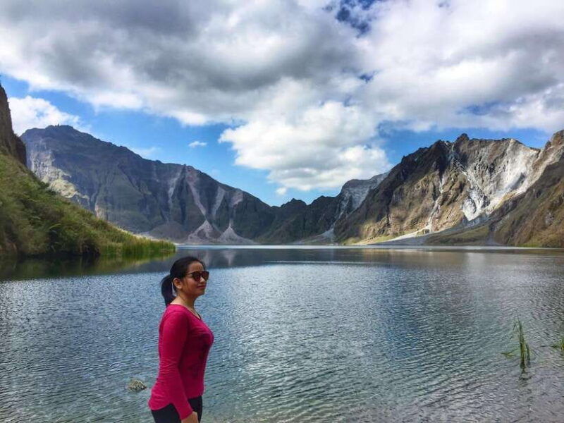 mt-pinatubopinatubo-crater-hike-day-trip-only-from-manila