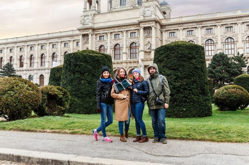 munich-old-town-restaurants-food-self-guided-tour-booklet
