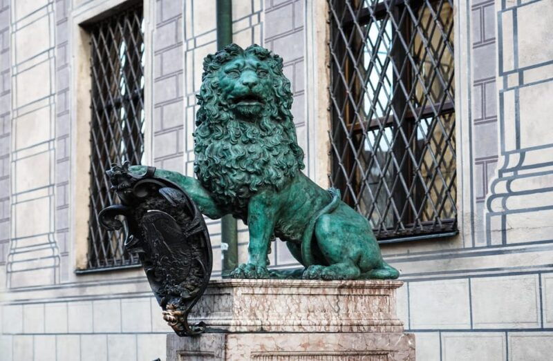 munich-residenz-museum-tickets-and-25-hour-guided-tour