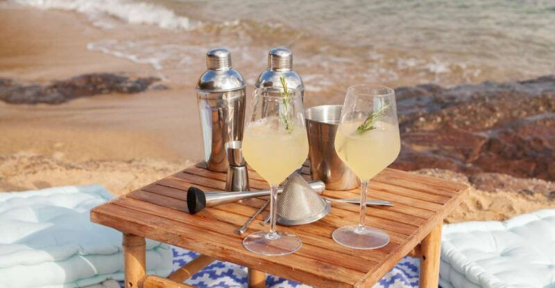 mykonos-sunset-cocktail-making-class-on-a-secluded-beach