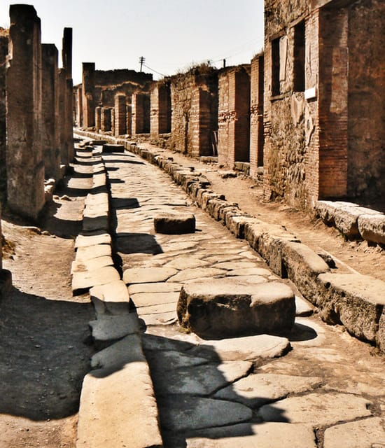 naples-pompeii-and-herculaneum-private-walking-tour
