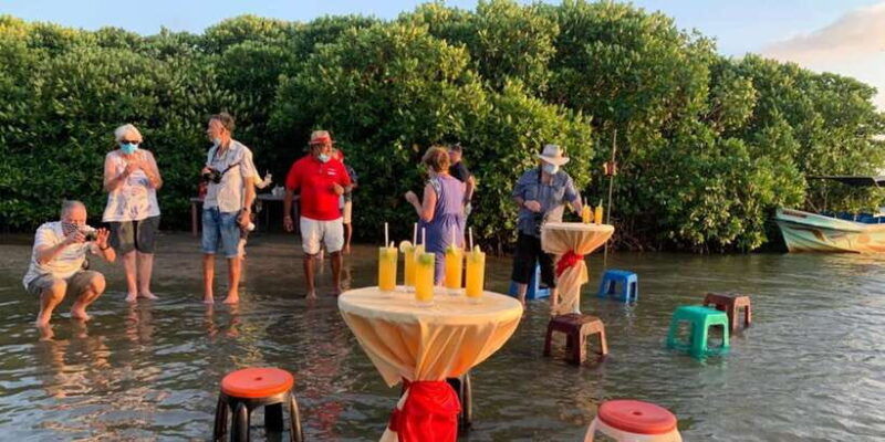 negombo-city-highlights-with-traditional-catamaran-ride