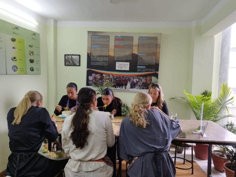nepal-dinner-at-a-local-home-with-a-local-family