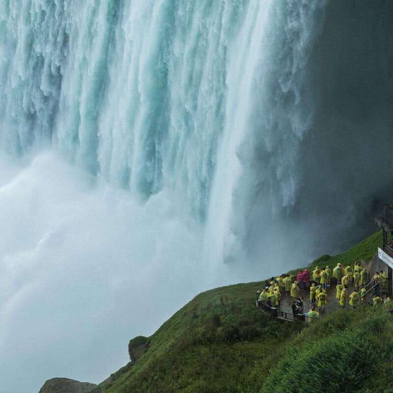 new-york-city-niagara-falls-overnight-guided-trip-2