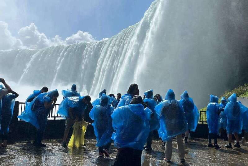 niagara-falls-canadian-side-tour-including-top-attractions