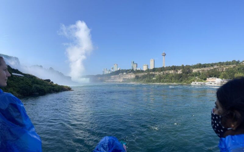niagara-falls-ny-maid-of-the-mist-boat-and-walking-tour