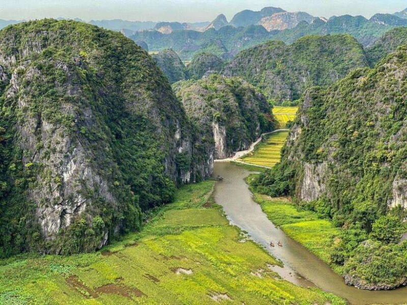 ninh-binh-bai-dinh-pagoda-trang-an-and-mua-cave-tour