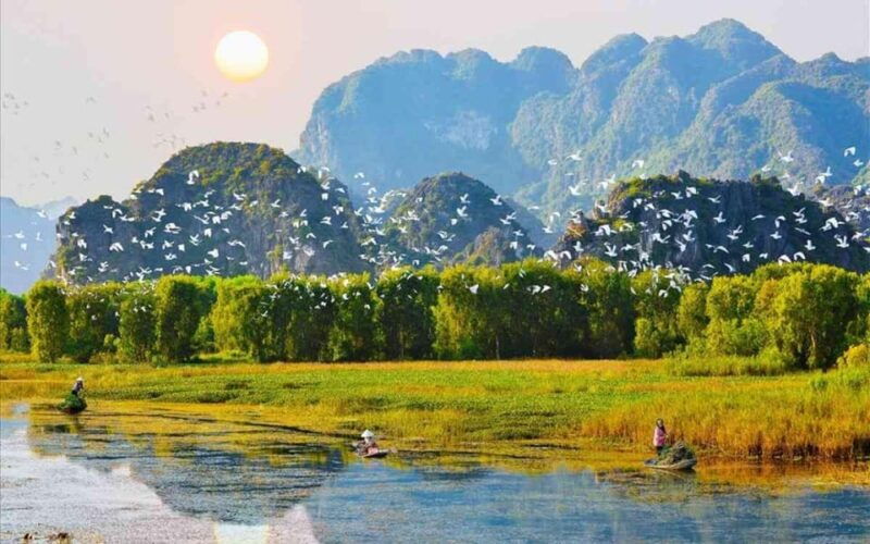 ninh-binh-private-tour-tam-coc-bich-dong-and-thung-nham