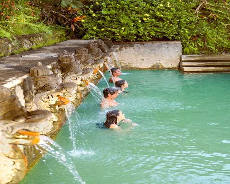 north-bali-private-guided-4x4-jeep-cycling-hot-spring