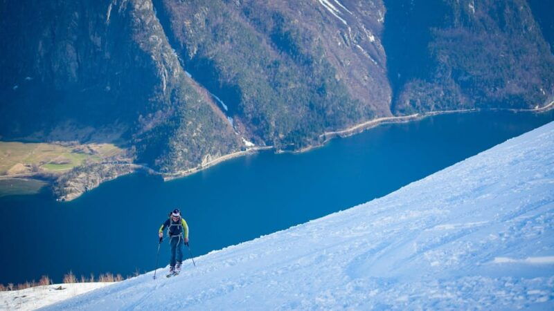 norway-alpine-ski-touring-week-in-eresfjord