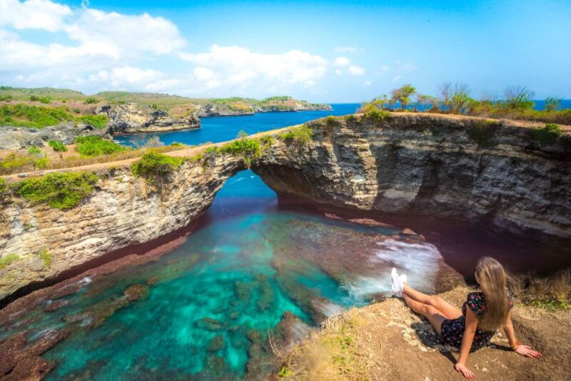 nusa-penida-private-car-hire-with-driver