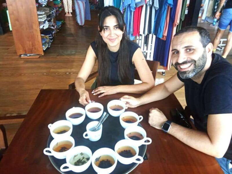 nuwara-eliya-tea-factory-and-pickle-waterfalls-tuk-tuk-tour