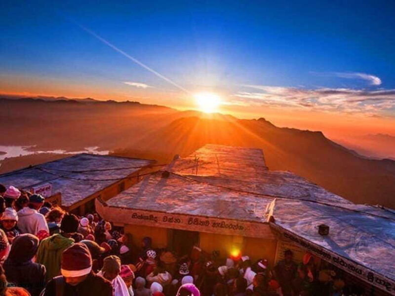 nuwara-eliya-to-summit-bliss-adams-peak-overnight-hike
