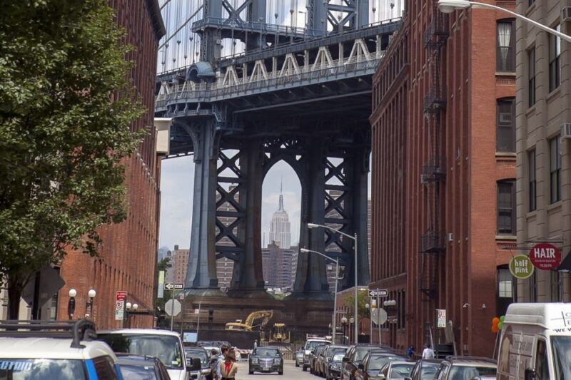 nyc-brooklyn-bridge-and-dumbo-district-walking-tour