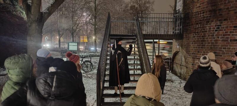 oldenburg-tipsy-night-watchman-tour-with-drinks