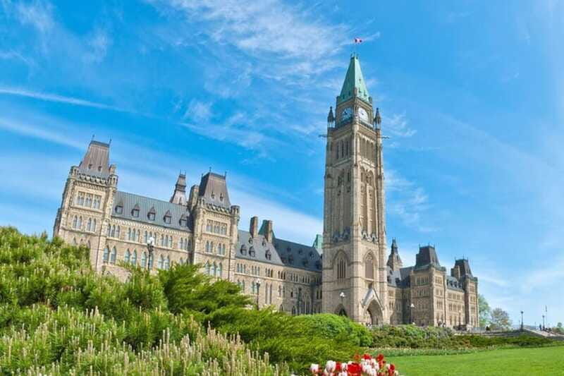ottawa-private-custom-tour-with-a-local-guide