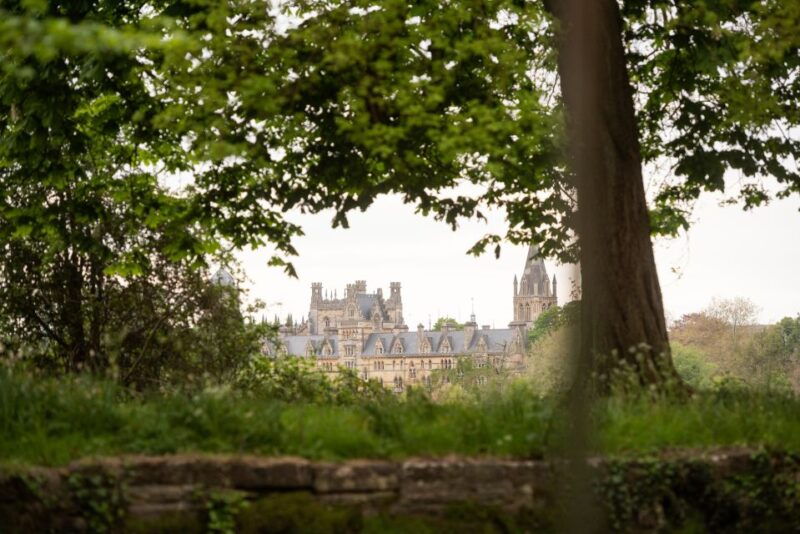 oxford-sightseeing-river-cruise-with-afternoon-tea