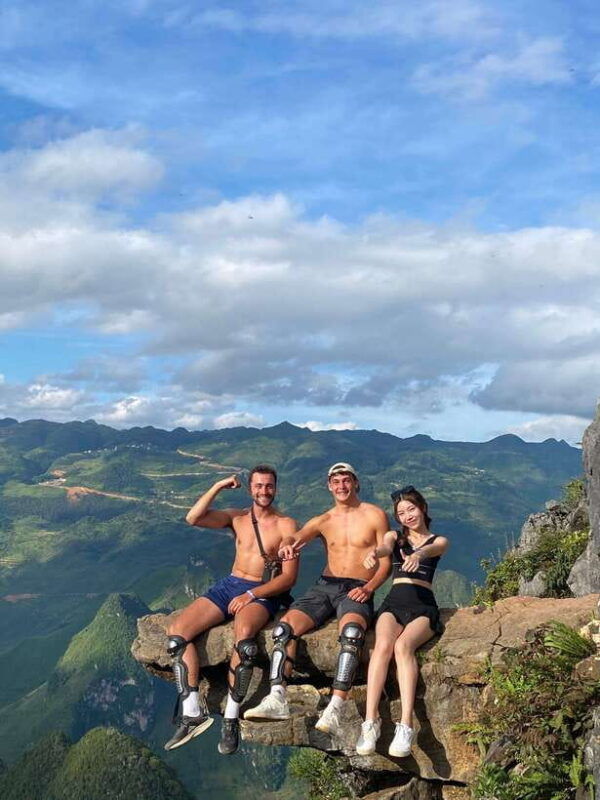 package-7d6n-ninh-binh-sapa-ha-giang-loop-easy-rider