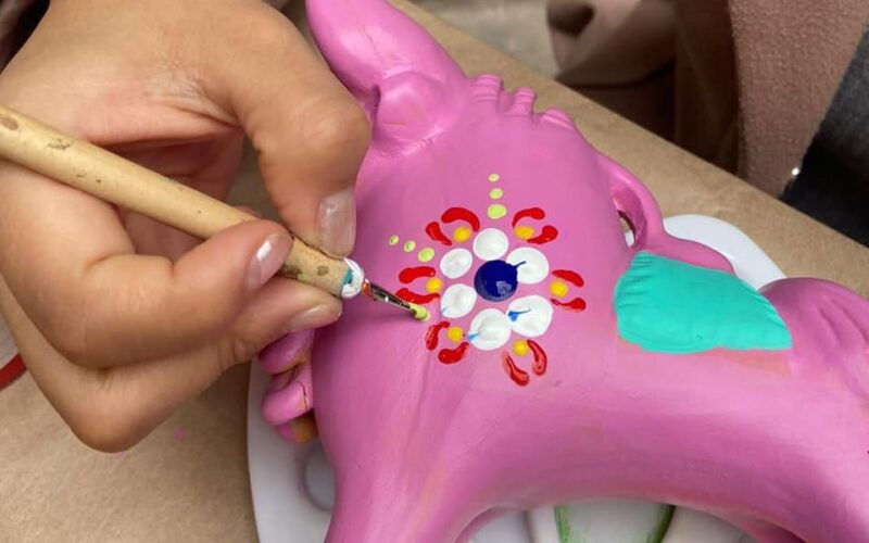 paint-your-own-pucara-bull-with-our-painting-workshop