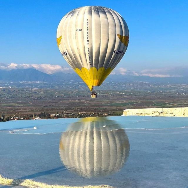 pamukkale-sunrise-hot-air-balloon-ride