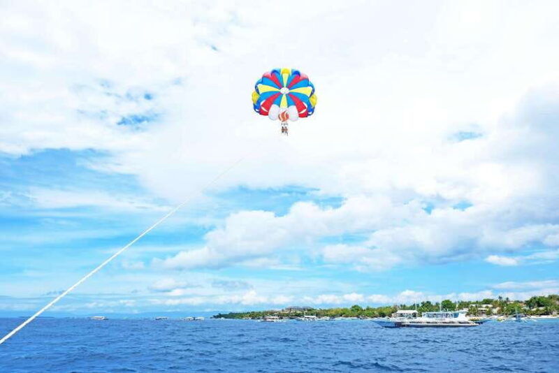 panglao-solo-or-tandem-parasailing-experience-near-alona