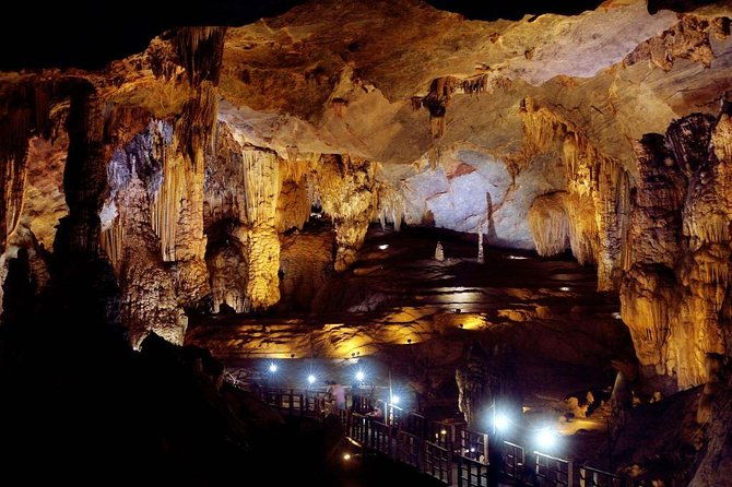 Paradise Cave & Dark Cave Full Day Trip - Timing and Group Size