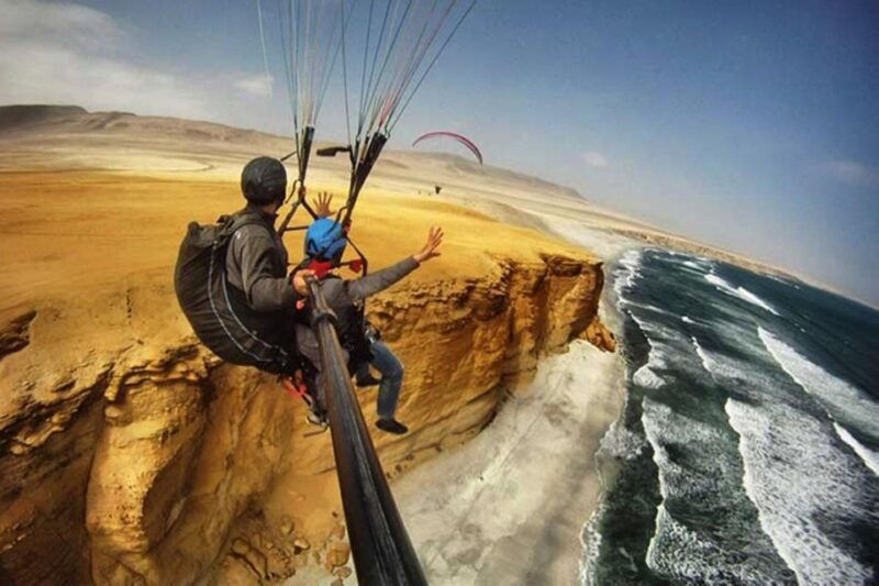 paragliding-adventure-soaring-over-paracas-reserve