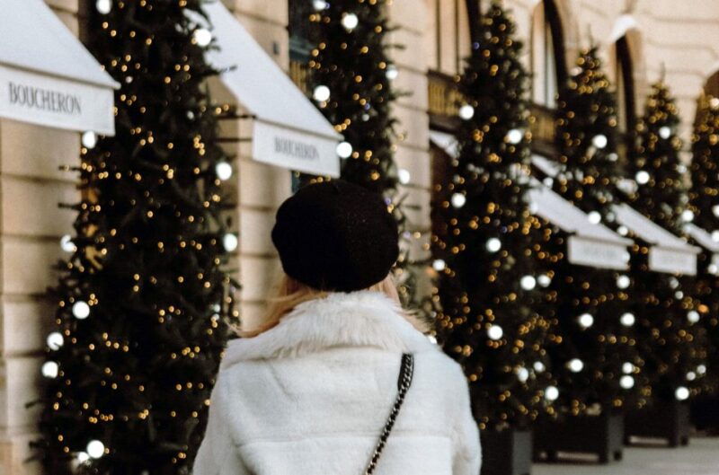 paris-christmas-lights-walking-tour-with-local-guide