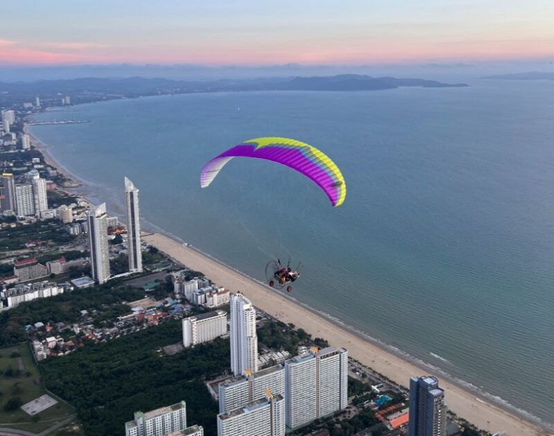 pattaya-paramotor-flight-seeing-above-pattaya-coastline