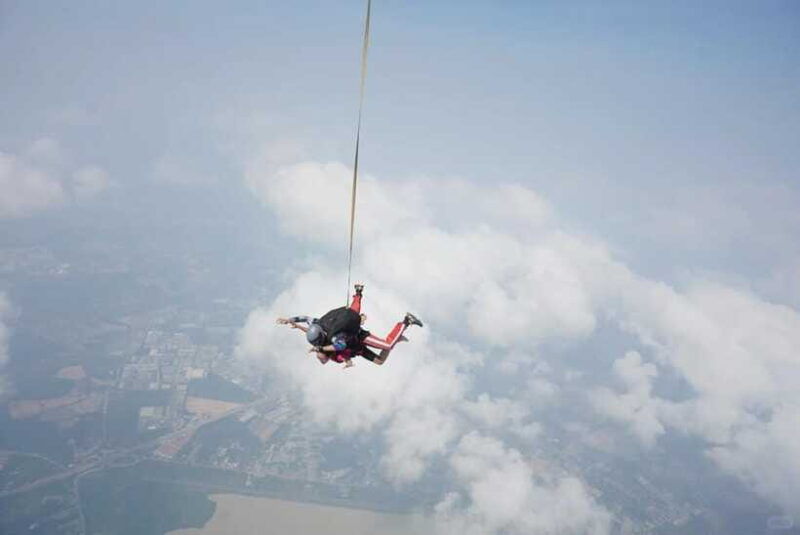 pattayathaisky-skydiving-experience%ef%bc%88optional-transfers%ef%bc%89