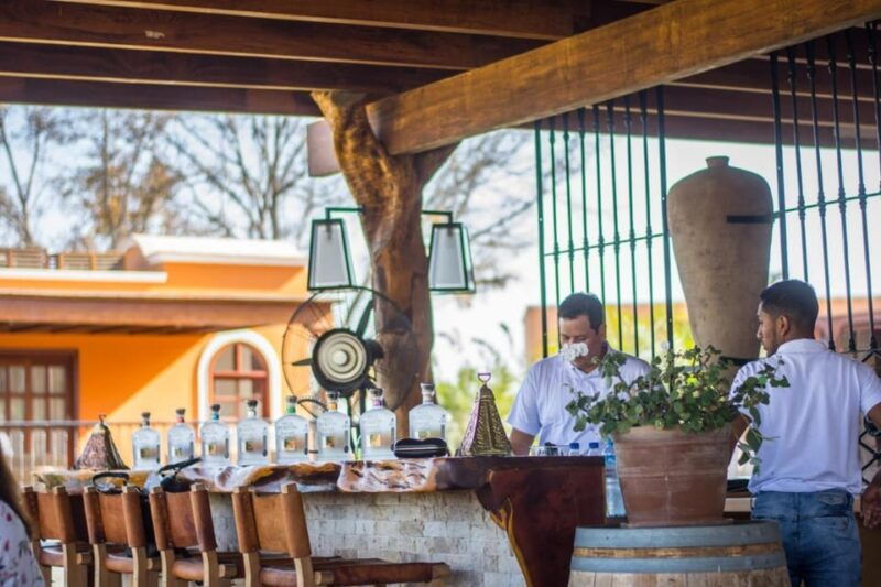 peruvian-cuisine-demonstration-at-the-la-caravedo-hacienda