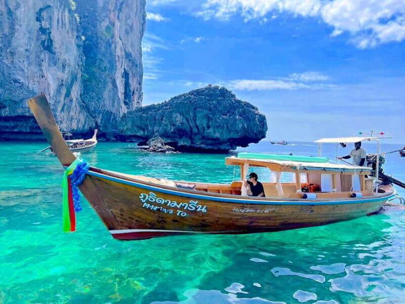 phi-phi-luxury-private-longtail-boat-to-maya-bay-with-lunch