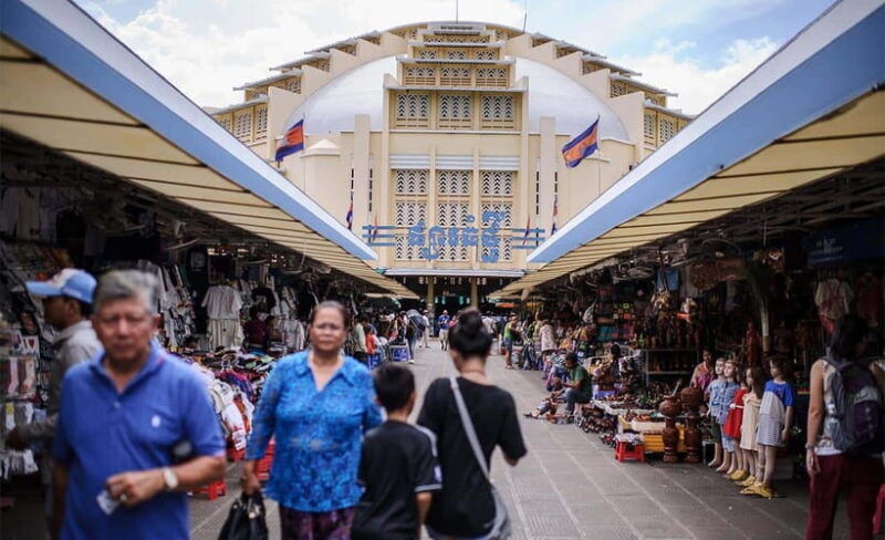 phnom-penh-craft-beer-breweries-tour-by-vespa