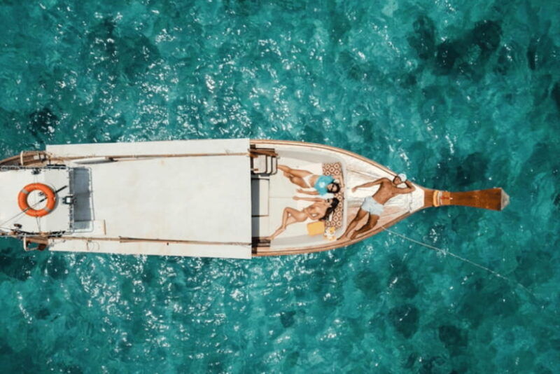 phuket-luxury-private-longtail-boat-islands-discovery-tour