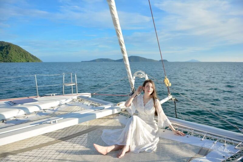 phuket-private-catamaran-to-coral-sunset-cruise-tour