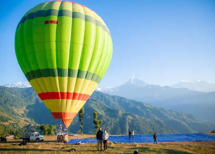 pokhara-hot-air-baloon-in-pokhara