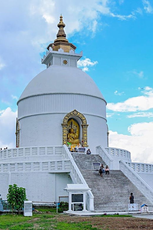pokhara-sightseeing-by-bus-day-trip-2