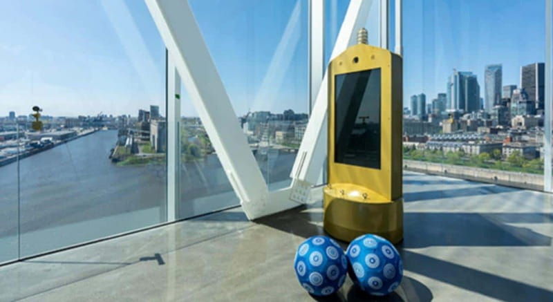 port-of-montreal-glass-tower-entry-with-exhibits