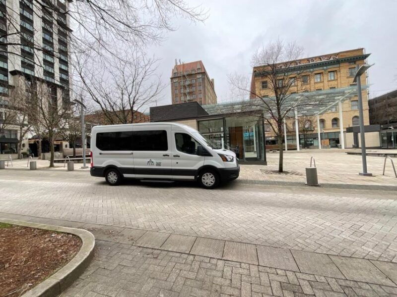 portland-guided-city-bus-tour