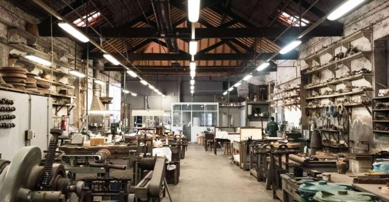 porto-tour-to-the-world-of-silver-in-a-century-old-workshop-2
